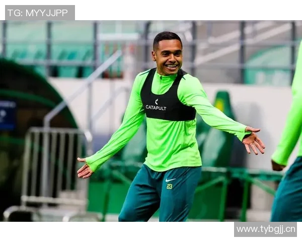 国安外援斯帕吉奇夏季韧带撕裂后积极进行个人恢复训练