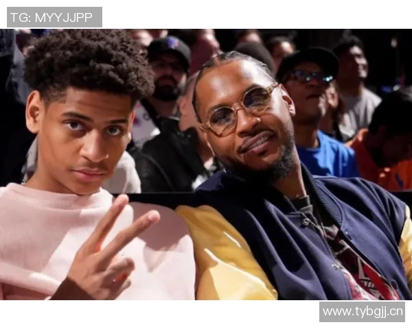 安东尼儿子基扬NCAA首秀球鞋成首张1of1球星卡引发热议