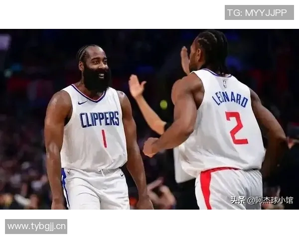 快船迎战鹈鹕比尔复出与哈登小卡琼斯祖巴茨联手出战