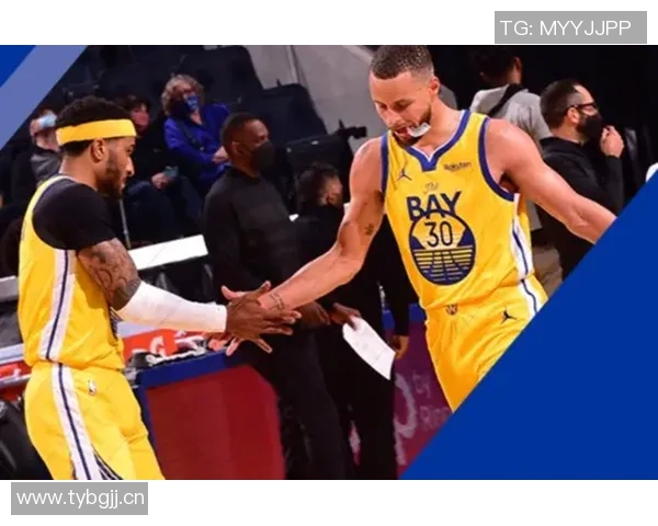 萨城对决库里拉文三分雨下19分4板2助1断展现全能表现 萨城对决库里拉文三分雨下19分4板2助1断展现全能表现