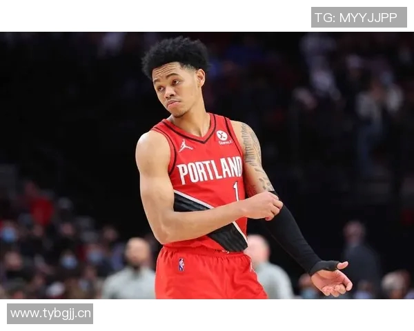 安芬尼西蒙斯谈马祖拉的篮板卡位理念与团队意识培养 安芬尼西蒙斯谈马祖拉的篮板卡位理念与团队意识培养